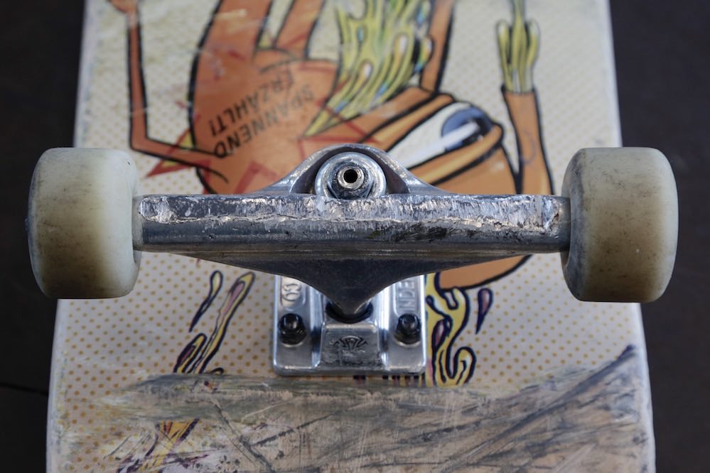 A Guide to Buying the Ideal Skate Truck | Available Online